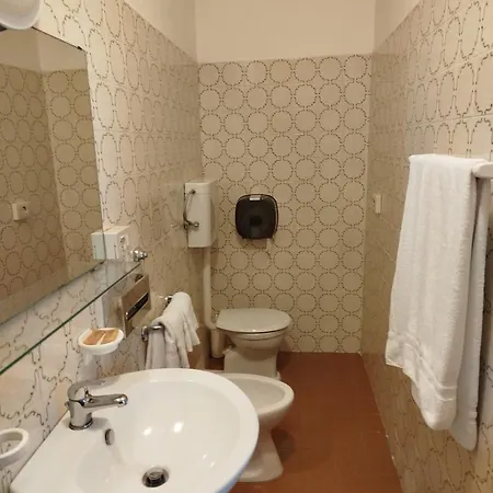 Silva Frontemare Otel 2*