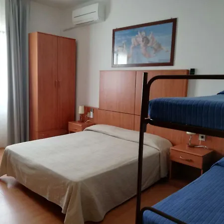 Silva Frontemare Otel 2*